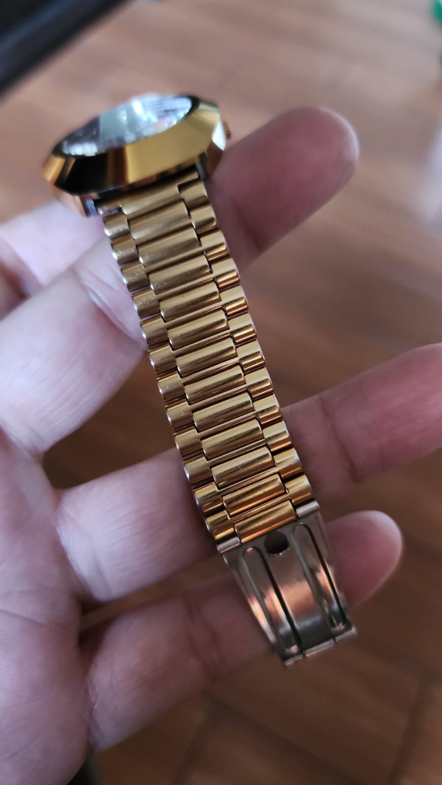 Rado DiaStar – Stardust Stone Dial - Image 5