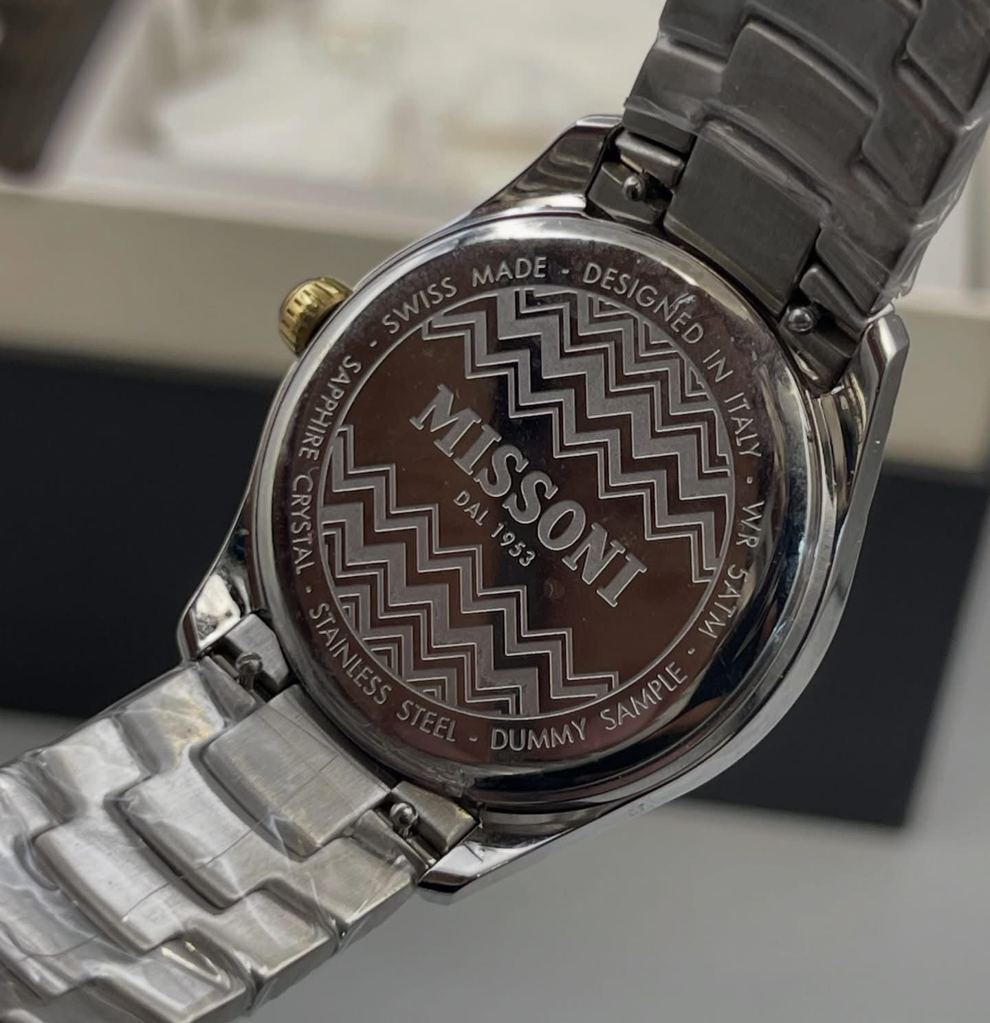 Missoni Optic Zigzag with classic Roma numerals with stunning braclet – 35mm - Image 6